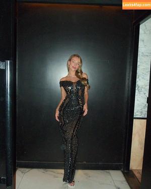 Ester Exposito photo #0088