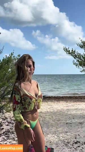 Ester Exposito photo #0115