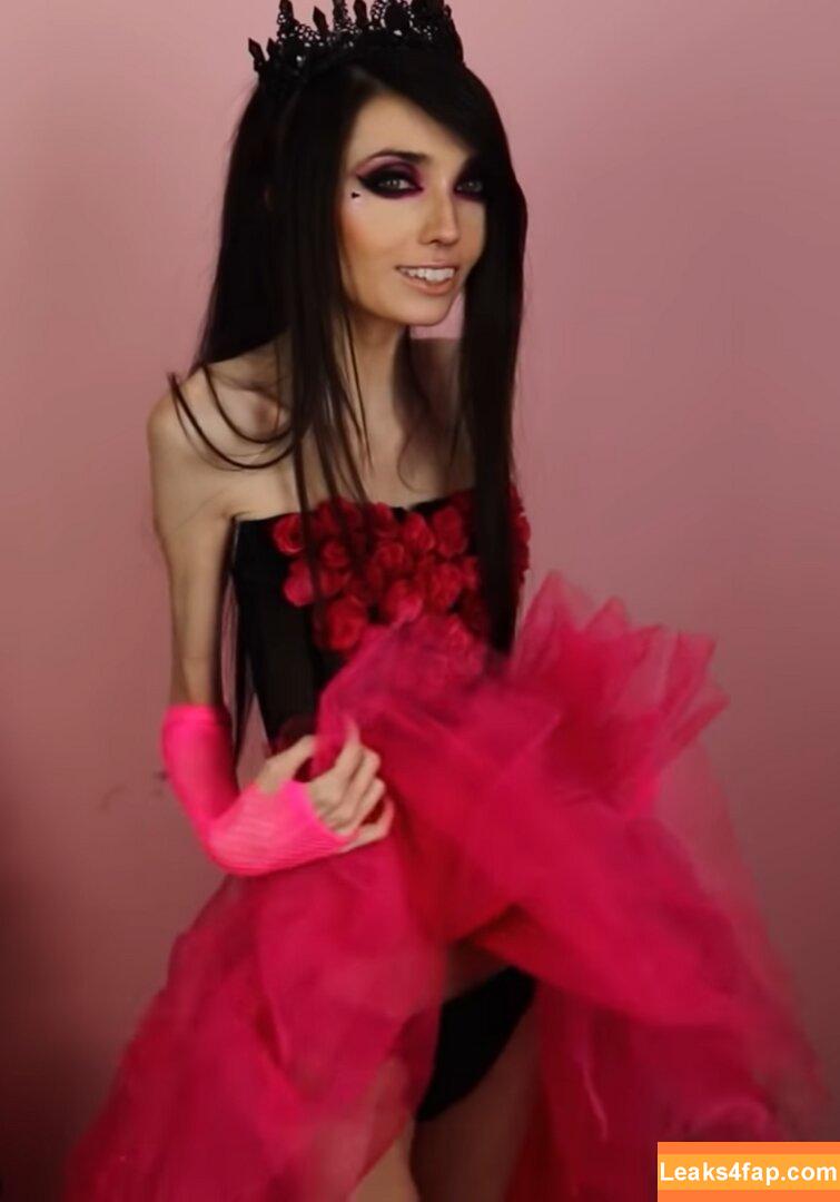 Eugenia Cooney / eugenia_cooney / eugeniacooney слитое фото фото #0005