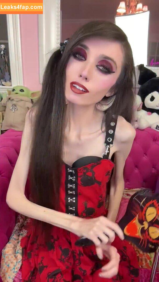 Eugenia Cooney / eugenia_cooney / eugeniacooney слитое фото фото #0057