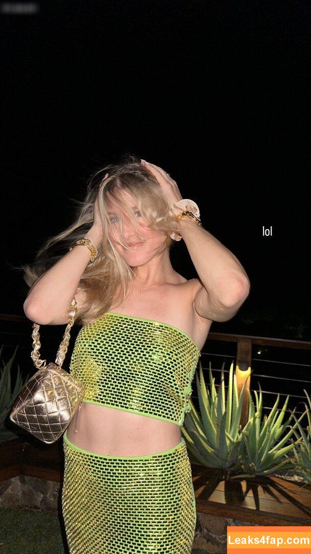 Eugenie Bouchard / Genie / geniebouchard leaked photo photo #0269