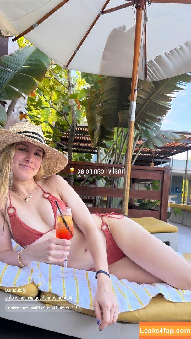 Eugenie Bouchard / Genie / geniebouchard leaked photo photo #0428