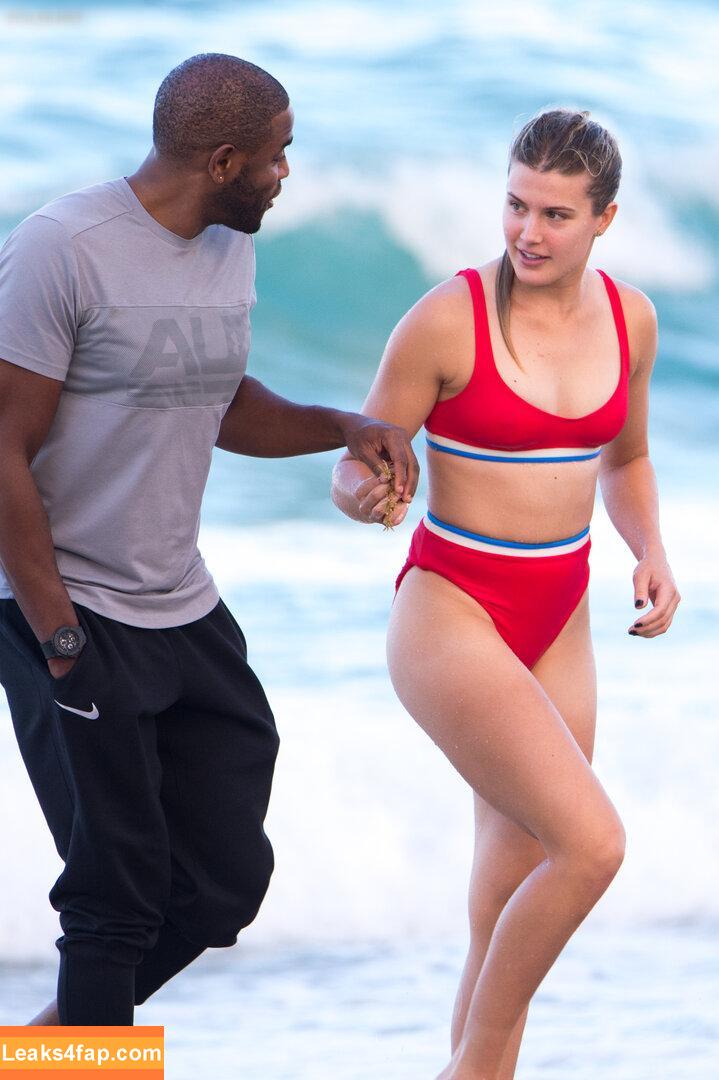 Eugenie Bouchard / Genie / geniebouchard leaked photo photo #0451