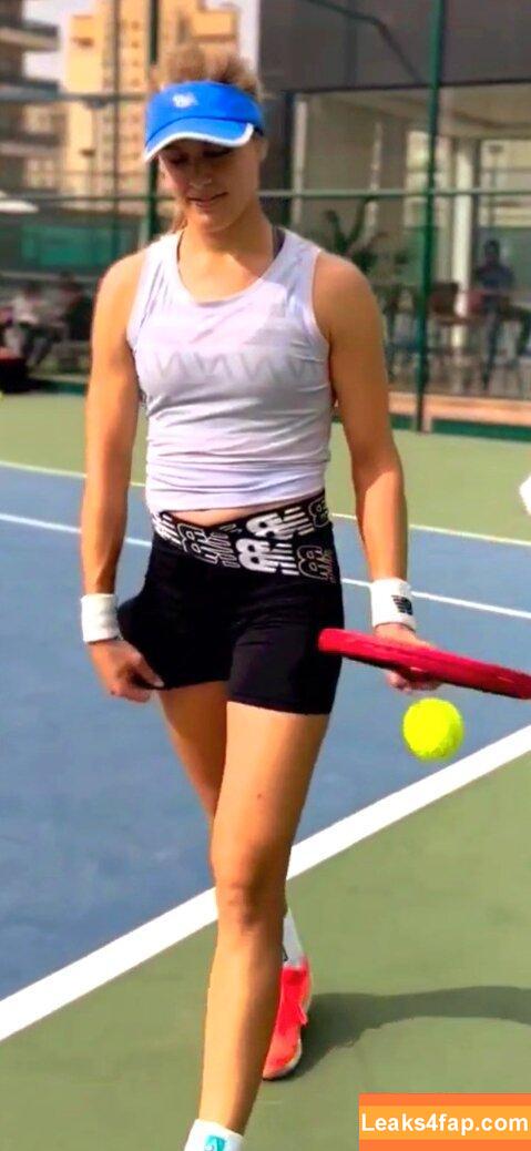 Eugenie Genie Bouchard / Eugenie 