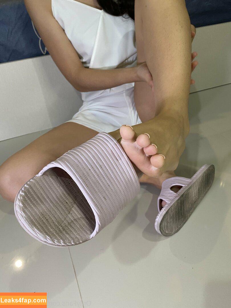 eurasian_feet / eurasian.feet leaked photo photo #0086