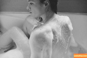 Eva Biechy photo #0061