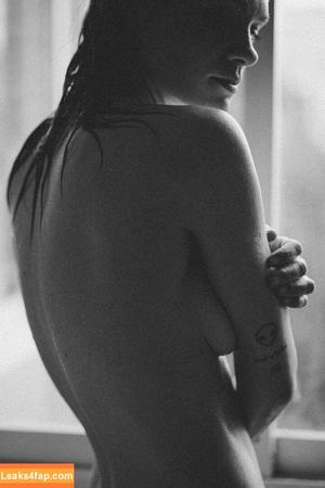 Eva Biechy photo #0069