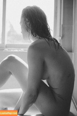 Eva Biechy photo #0072