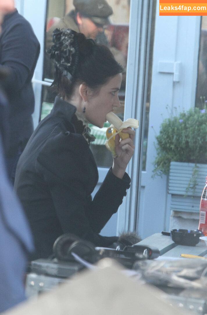 Eva Green / EvaGreenWeb leaked photo photo #0039
