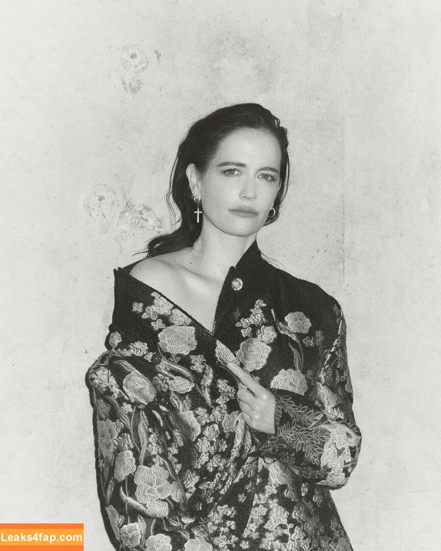 Eva Green / EvaGreenWeb leaked photo photo #0583