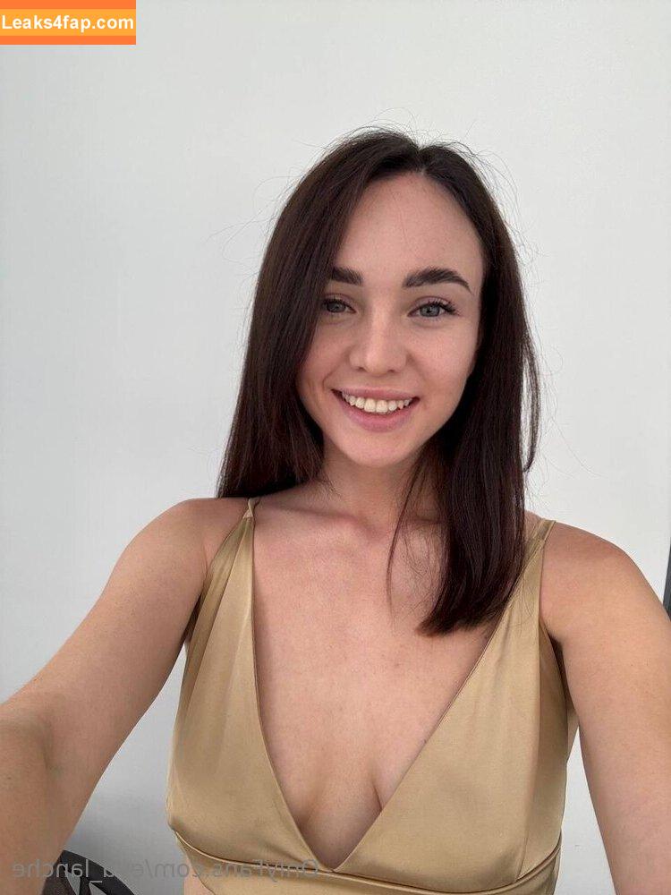 eva_lanche / evalanche leaked photo photo #0023