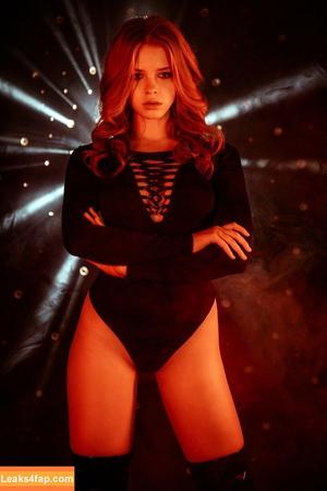 Eva Lee Model photo #0136