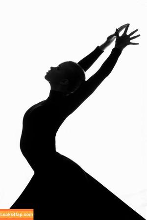 Eva Lee Model photo #0152