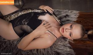 Eva Lee Model photo #0156