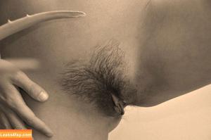 Eva Lunia photo #0064