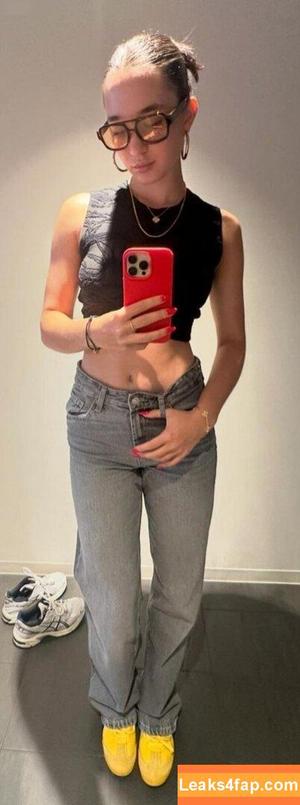 Eva Lys photo #0069