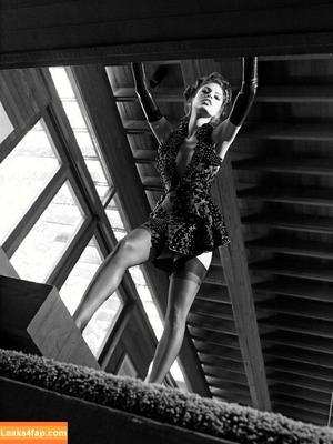 Eva Mendes photo #0069