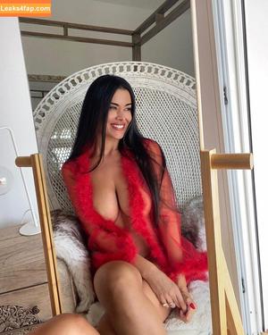 Eva Padlock фото #0013