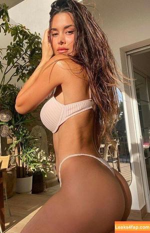 Eva Padlock photo #0422