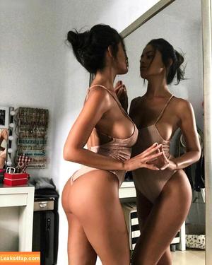 Eva Padlock photo #1018