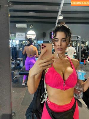 Eva Padlock photo #1117