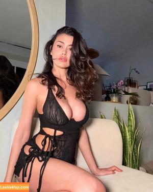 Eva Padlock photo #1318