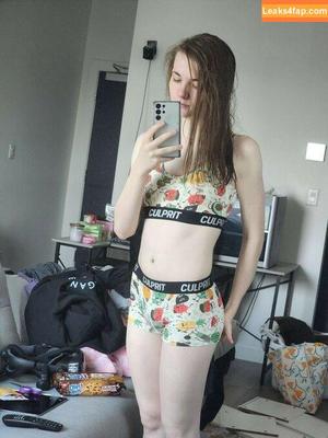Eva Rex photo #0008