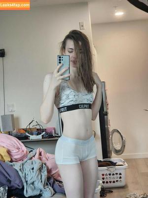 Eva Rex photo #0017