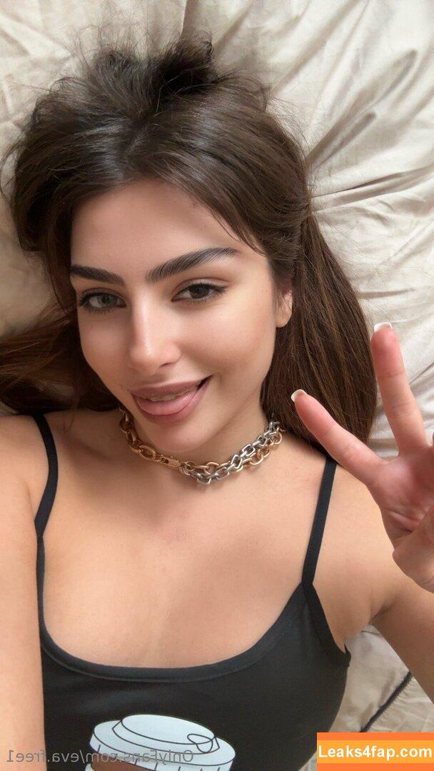eva.s / evasaccount leaked photo photo #0019