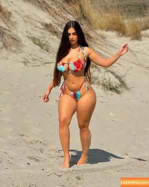 Eva Savagiou photo #0181