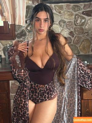 Eva Savagiou photo #1037