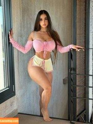 Eva Savagiou photo #1056