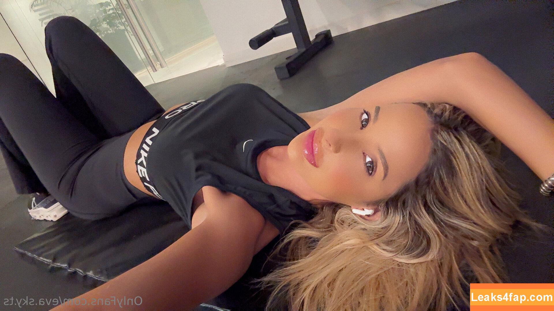eva.sky.ts / evaskye leaked photo photo #0036