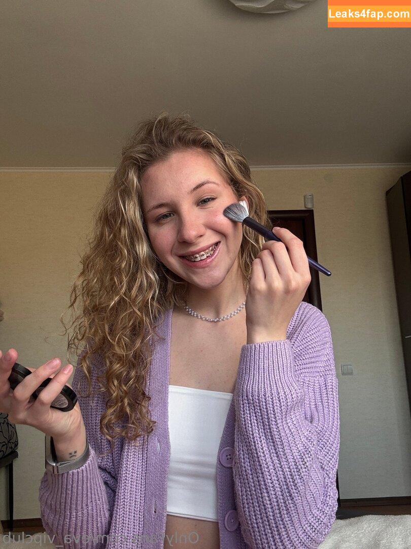 eva_vipclub /  leaked photo photo #0052