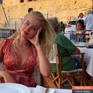 Eva Vlaardingerbroek photo #0069