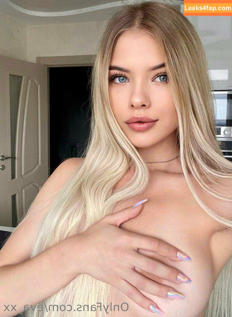 eva_xx / miss_eva_xx leaked photo photo #0028