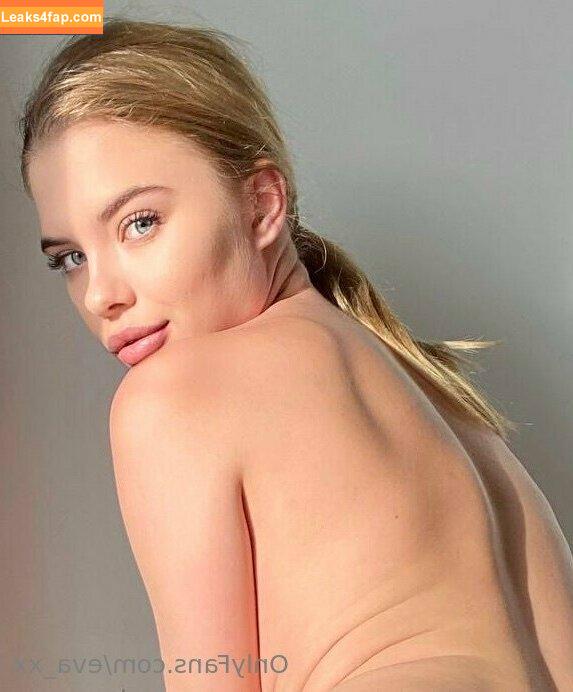 eva_xx / miss_eva_xx leaked photo photo #0138