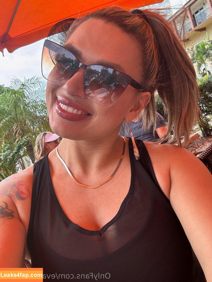 evaangelinatv /  leaked photo photo #0012