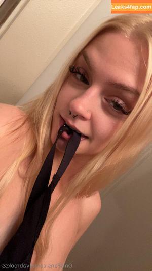 evabrookss photo #0013