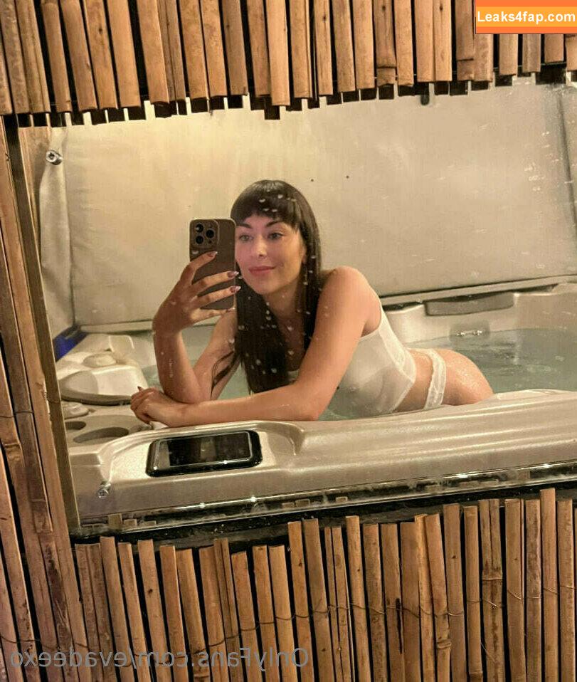 evadeexo / evettexo leaked photo photo #0058