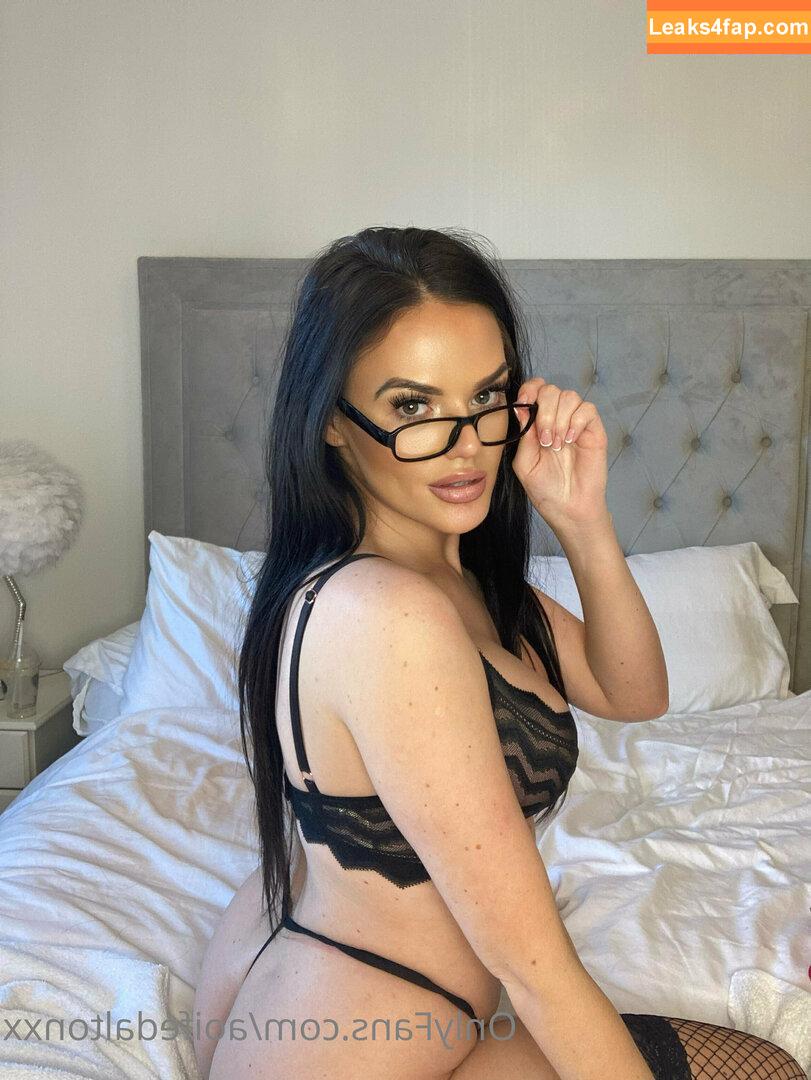 evadeexo / evettexo leaked photo photo #0064