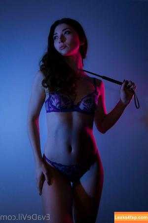 EvaDeVil photo #0022
