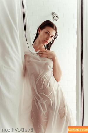 EvaDeVil photo #0190
