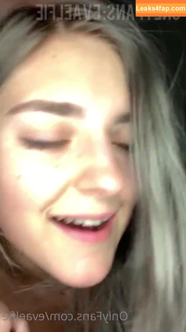 Evaelfie / theevaelfie leaked photo photo #0043
