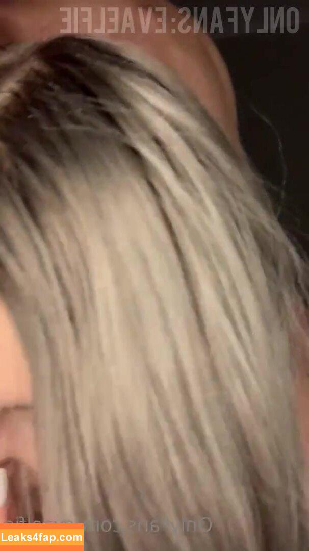 Evaelfie / theevaelfie leaked photo photo #0044