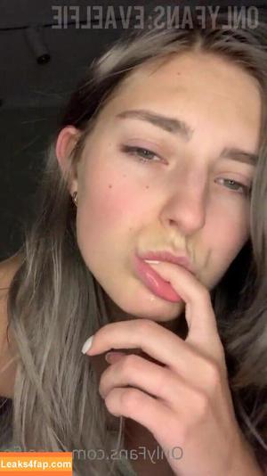 Evaelfie фото #0046