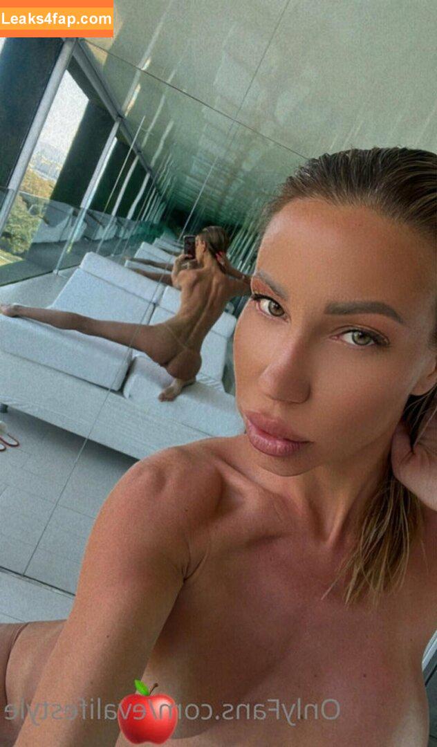 Evalifestyle / Evalifestyleprivate / eva_noodles leaked photo photo #0075