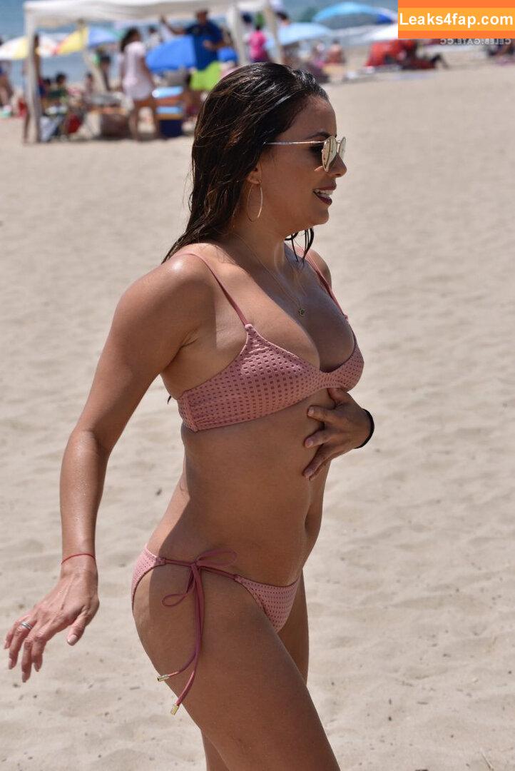 evalongoria /  leaked photo photo #0015