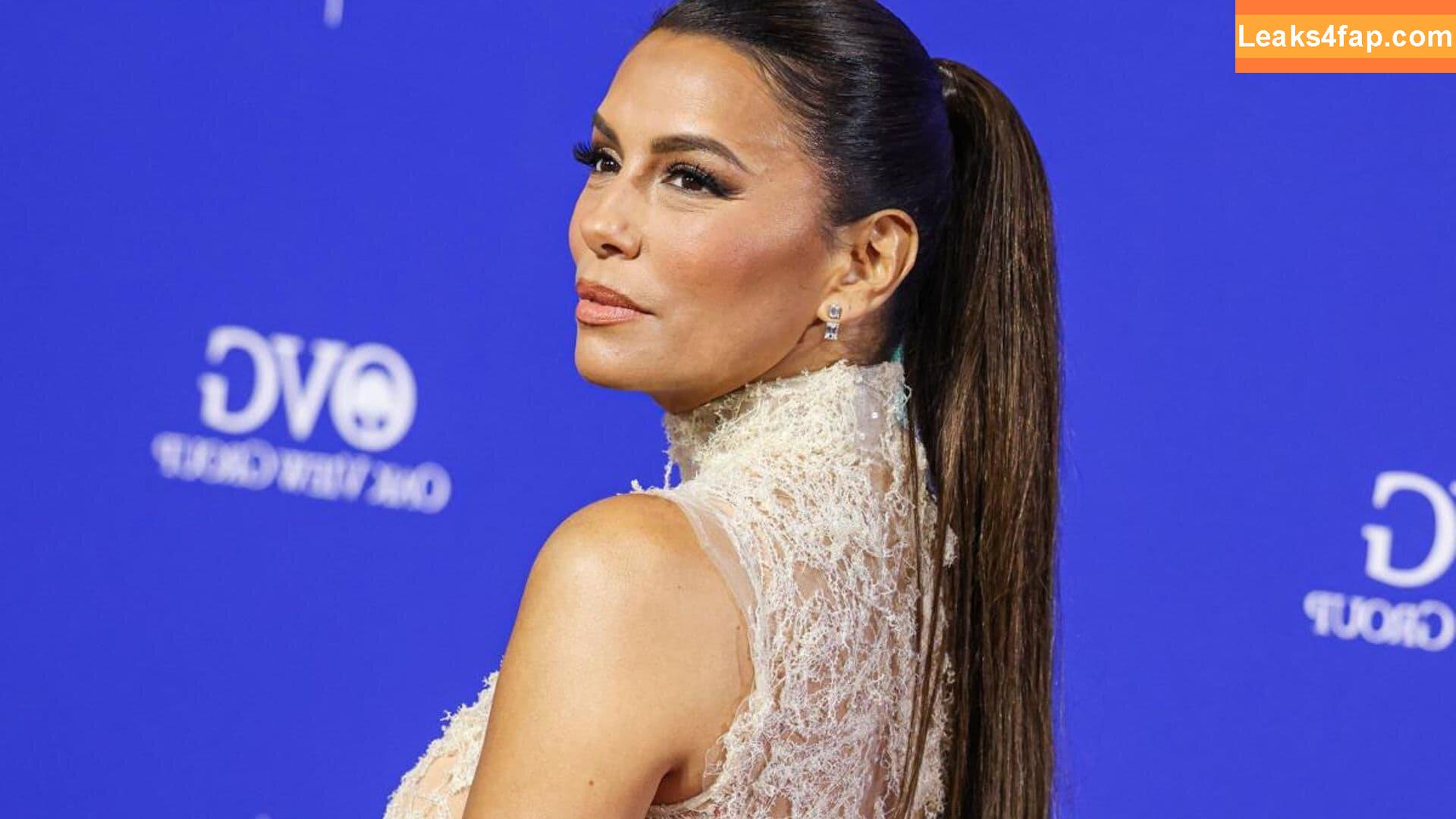 evalongoria /  leaked photo photo #0016