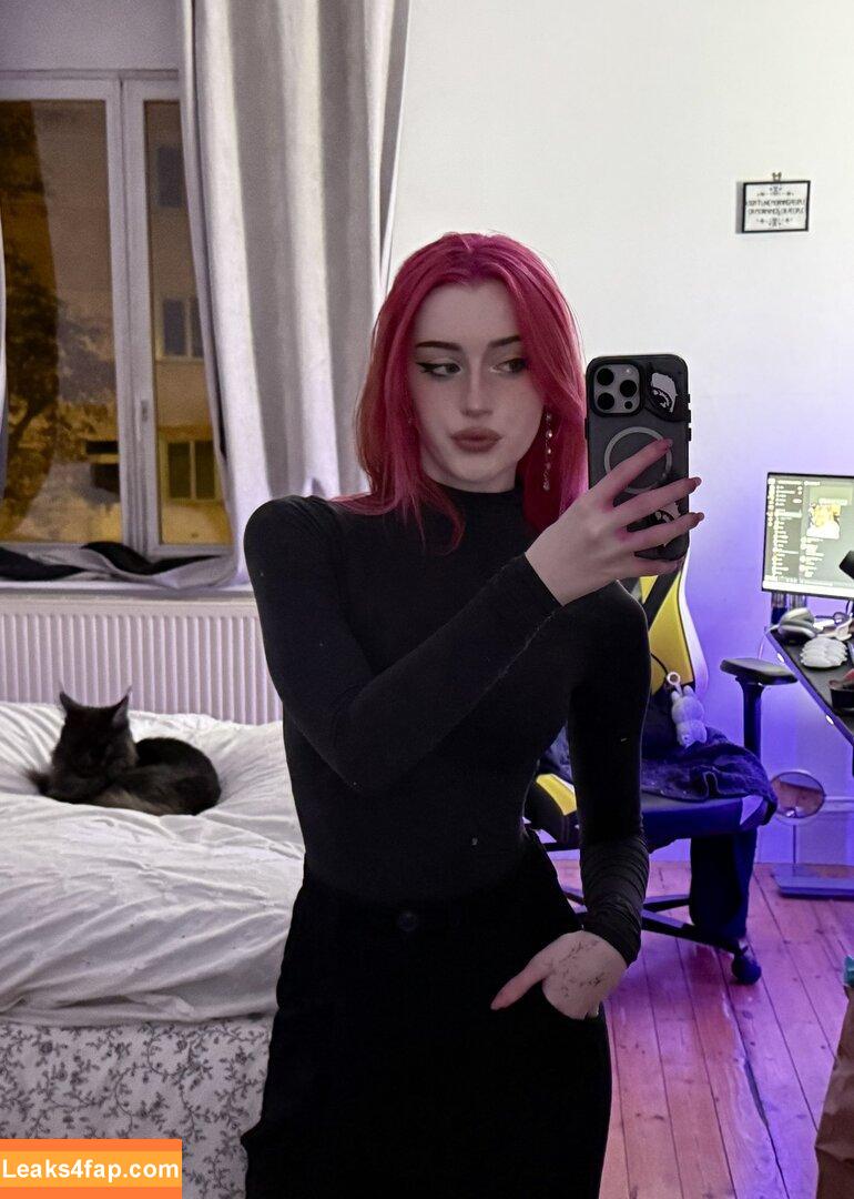 Evalunna / EvalunnaTV / evalunna.f leaked photo photo #0023